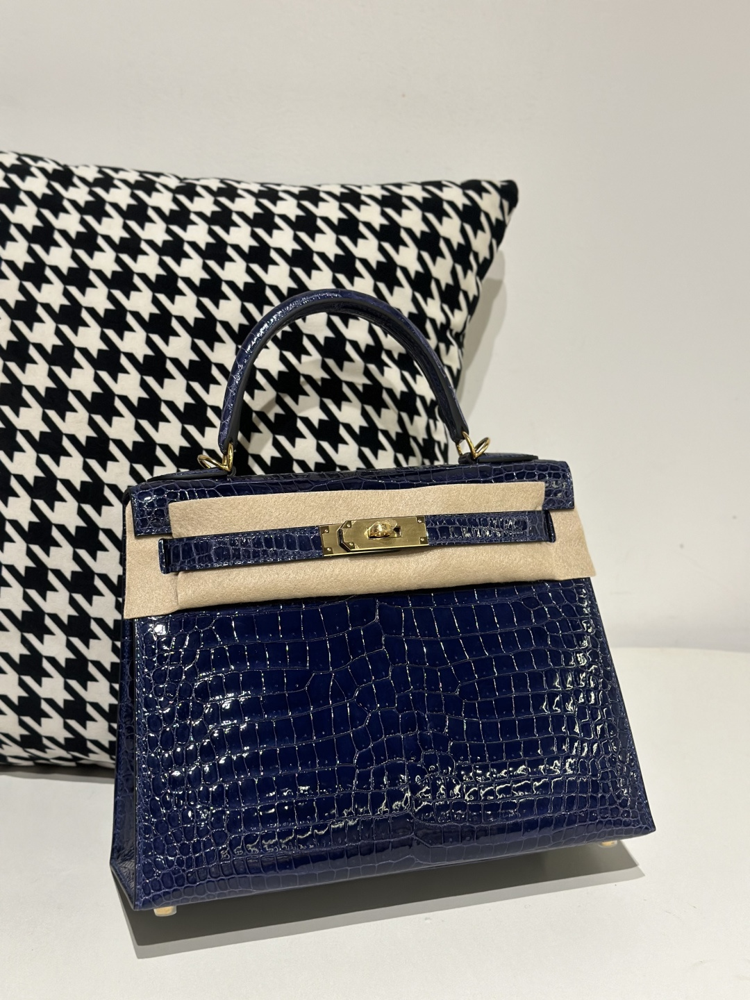 Crocodile Leather Aqua Blue 28cm Glossy Gold Hardware Top Handle Bag WCB013 photo 2
