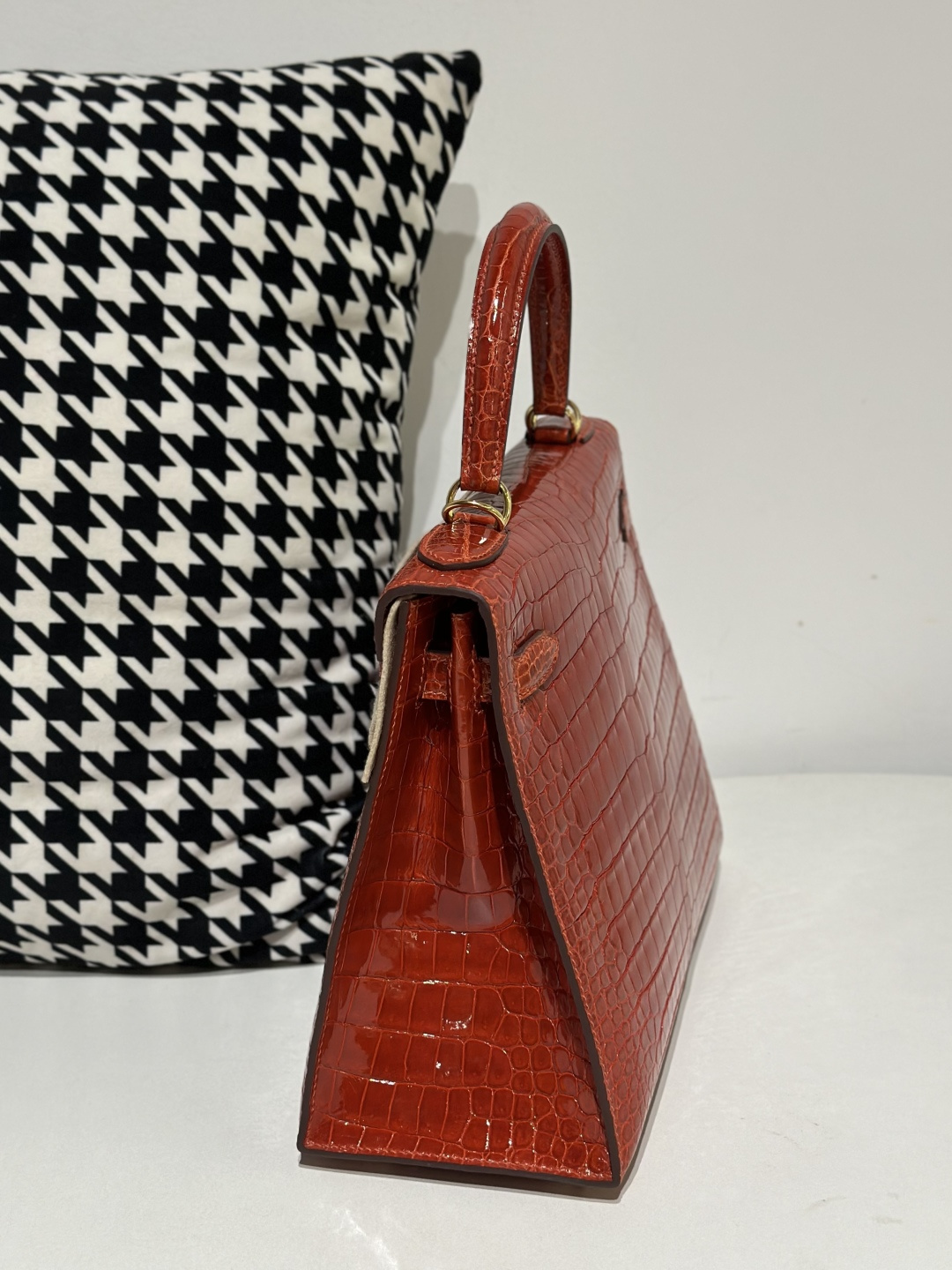 Crocodile Leather Salmon Pink 28cm Glossy Gold Hardware Top Handle Bag WCB014 image 4
