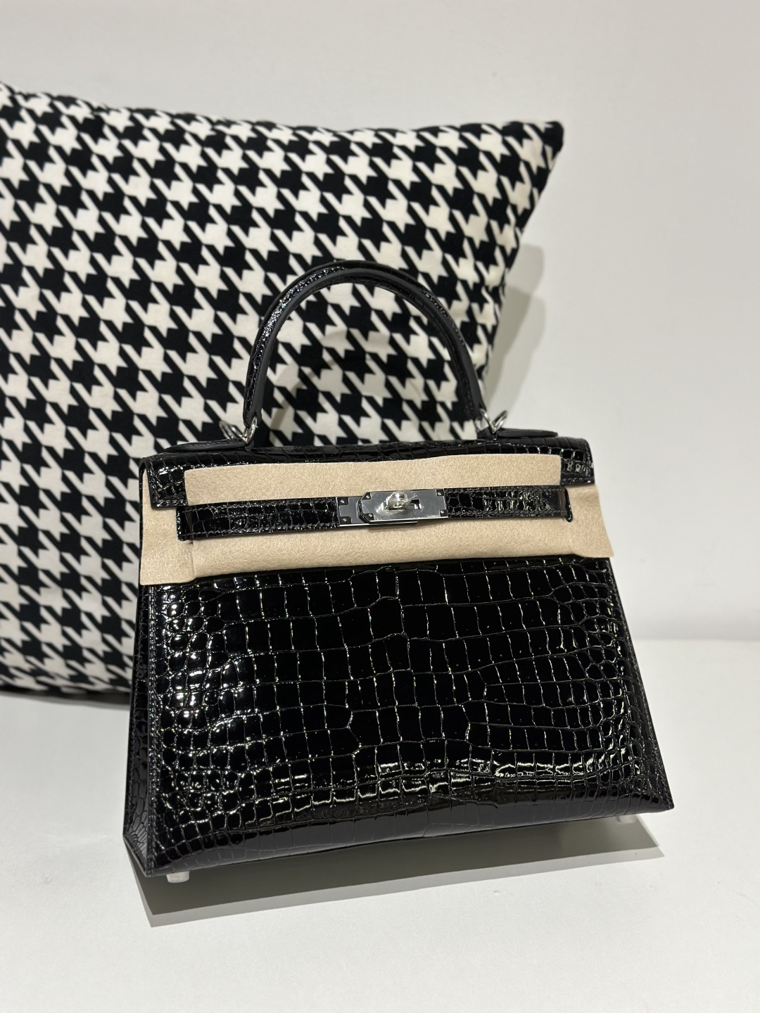 Crocodile Leather Ebony 28cm Glossy Silver Hardware Top Handle Bag WCB015 photo 2