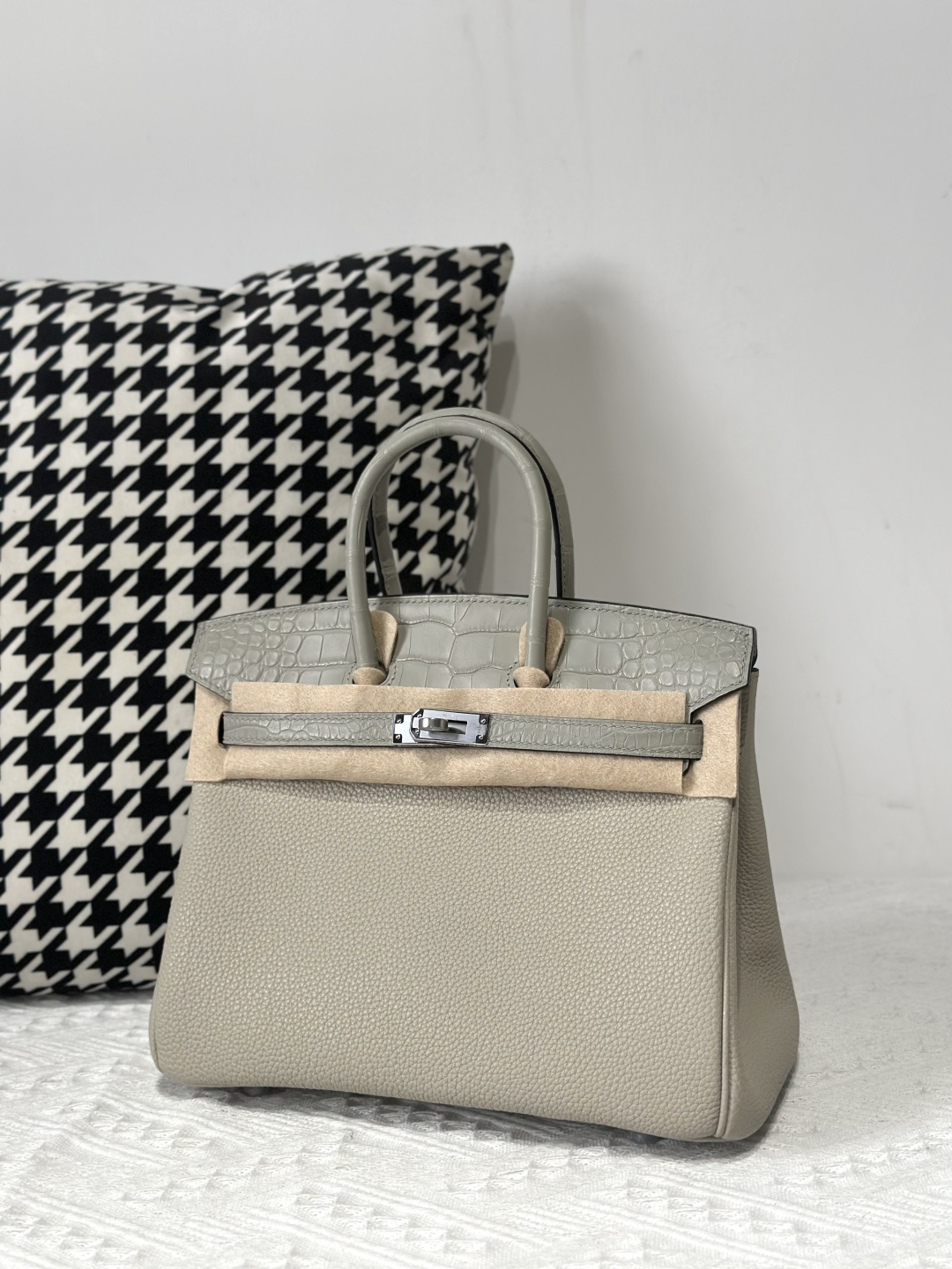 Crocodile Leather Pearl Gray 25cm Matte Mixed Leather Silver Hardware Top Handle Tote Bag WCB023 photo 2