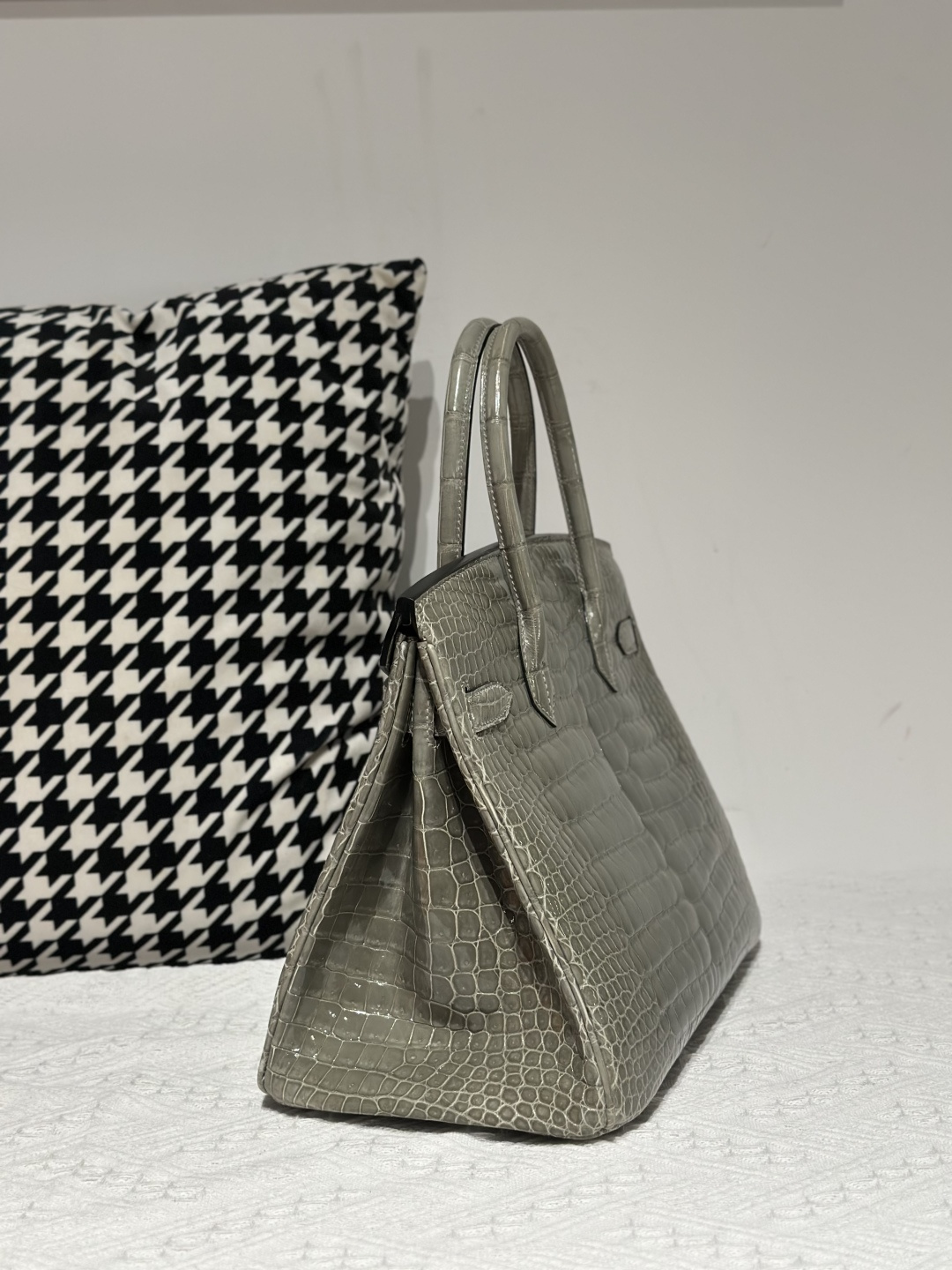 Crocodile Leather Dove Gray 30cm Glossy Gold Hardware Top Handle Tote Bag WCB031 image 4