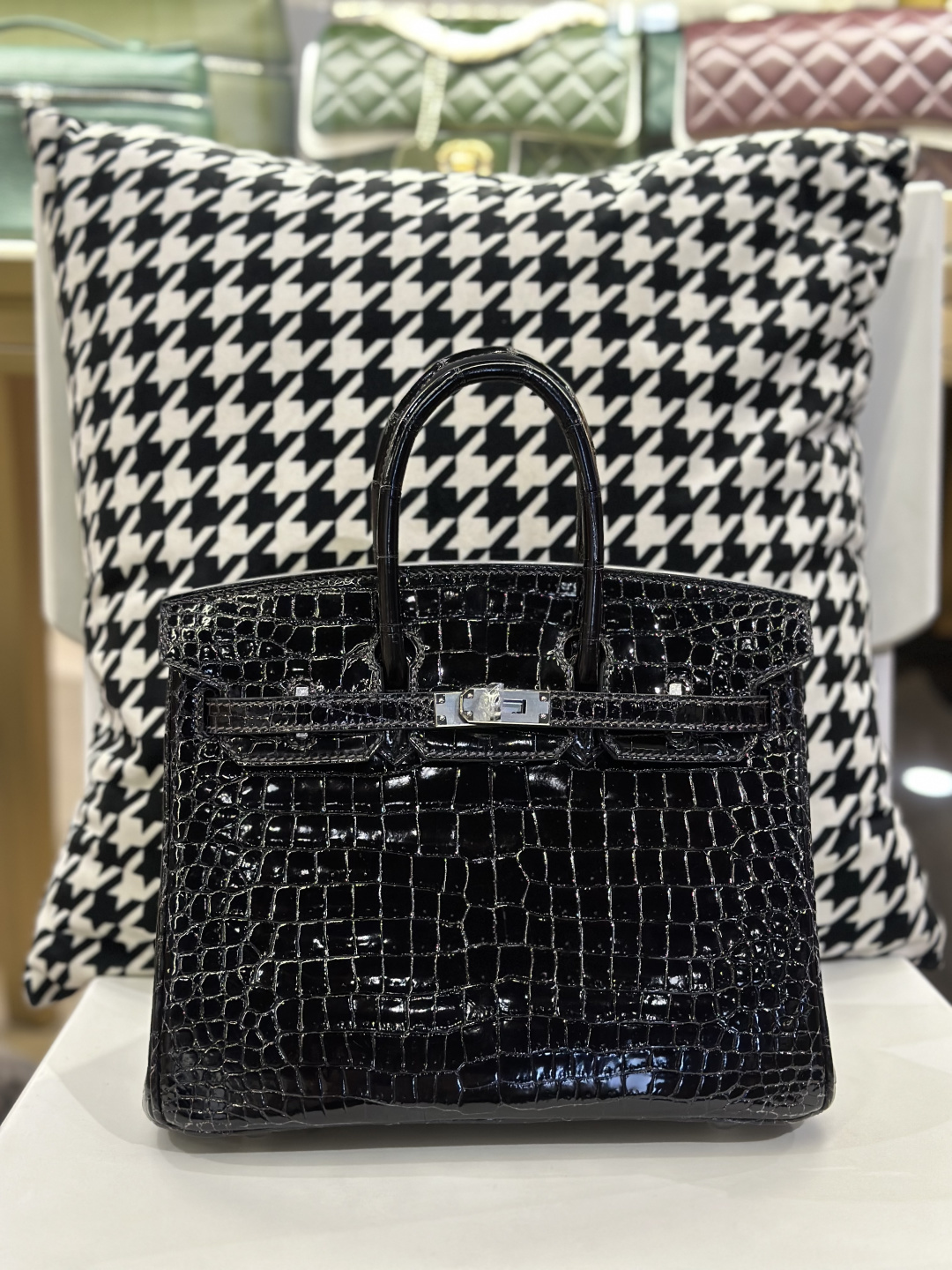 Crocodile Leather 25cm Glossy Top Handle Tote Bag Collection WCB034 image 2