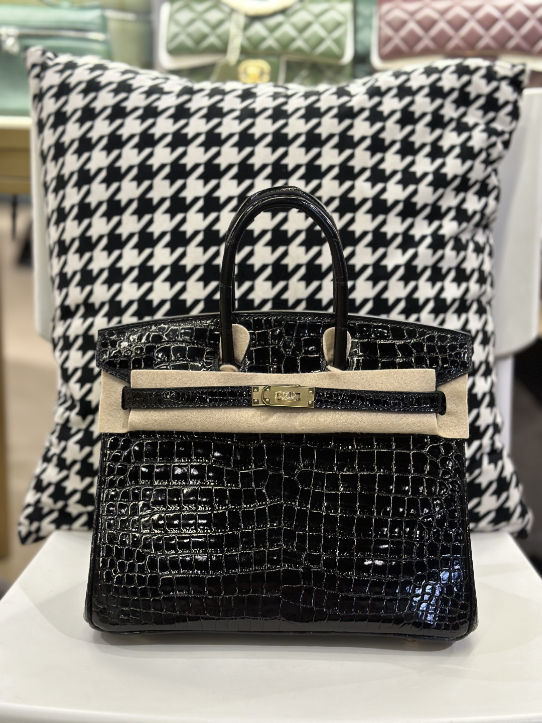 Crocodile Leather 25cm Glossy Top Handle Tote Bag Collection WCB034 image 4