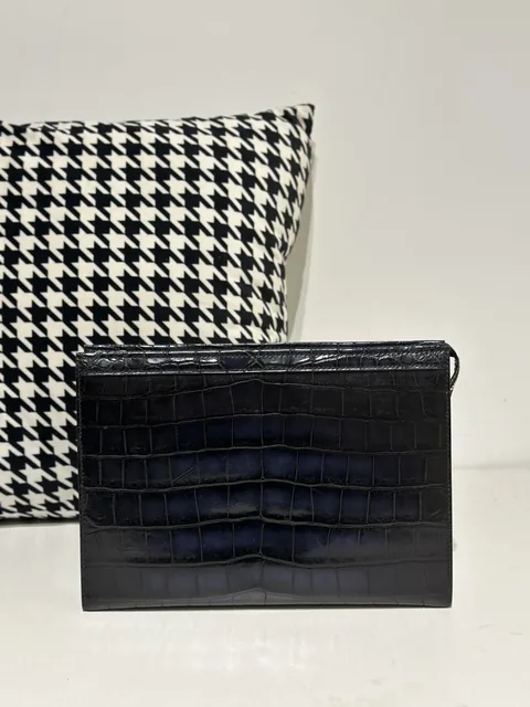 Crocodile Leather Men's Purple Hand-Finished Silver Hardware Clutch Bag WCB036