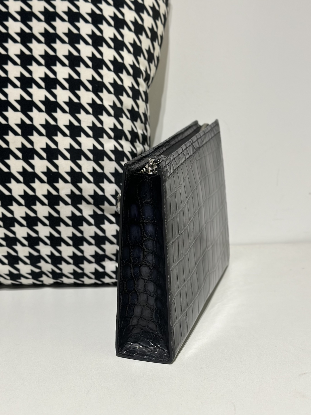 Crocodile Leather Men's Purple Hand-Finished Silver Hardware Clutch Bag WCB036 photo 5