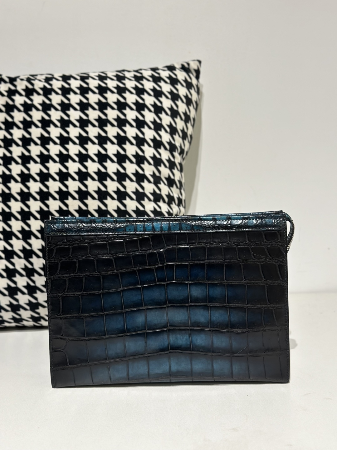 Crocodile Leather Men's Pale Moon Blue Hand-Finished Silver Hardware Clutch Bag WCB037