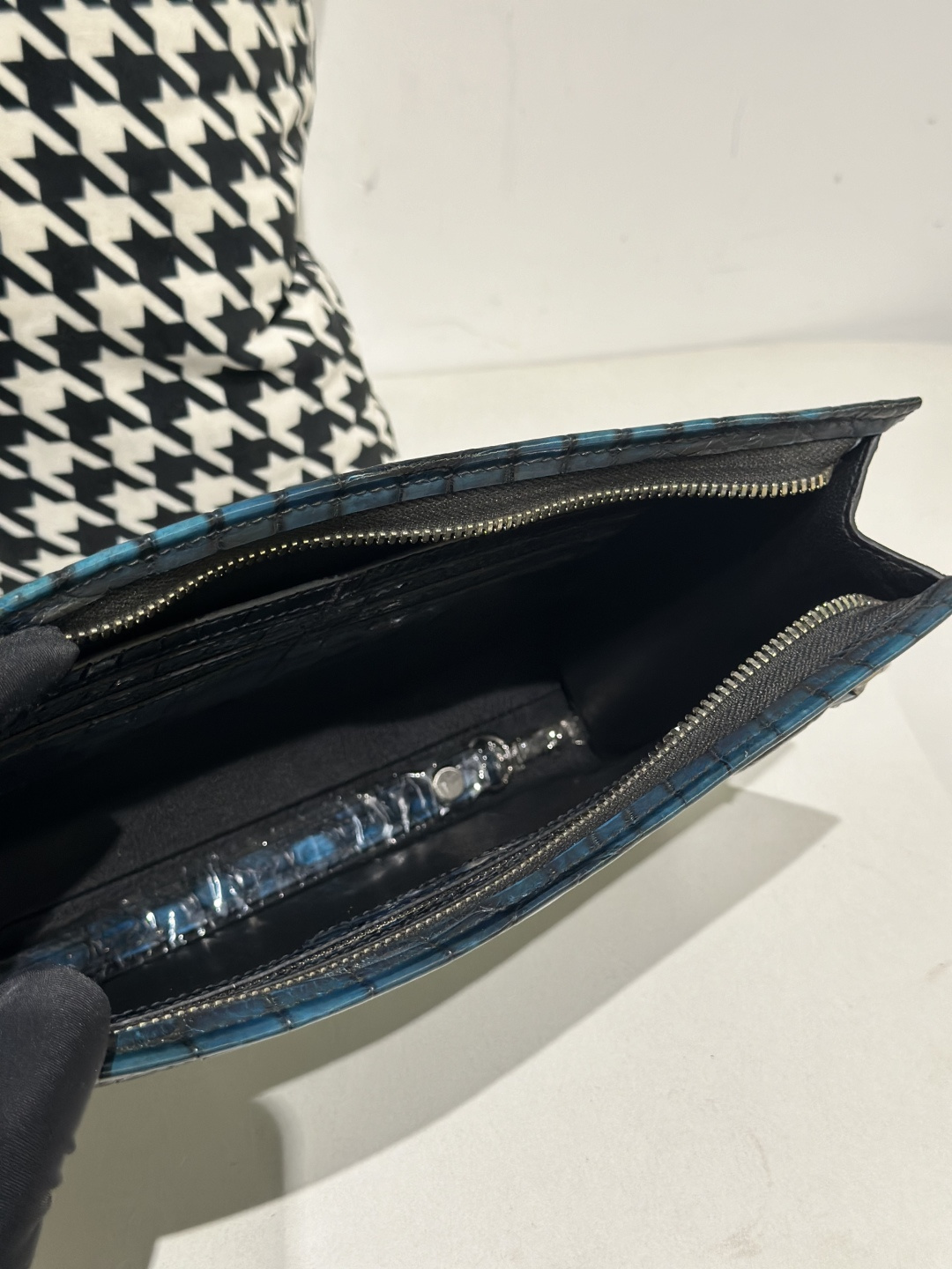 Crocodile Leather Men's Pale Moon Blue Hand-Finished Silver Hardware Clutch Bag WCB037 photo 3
