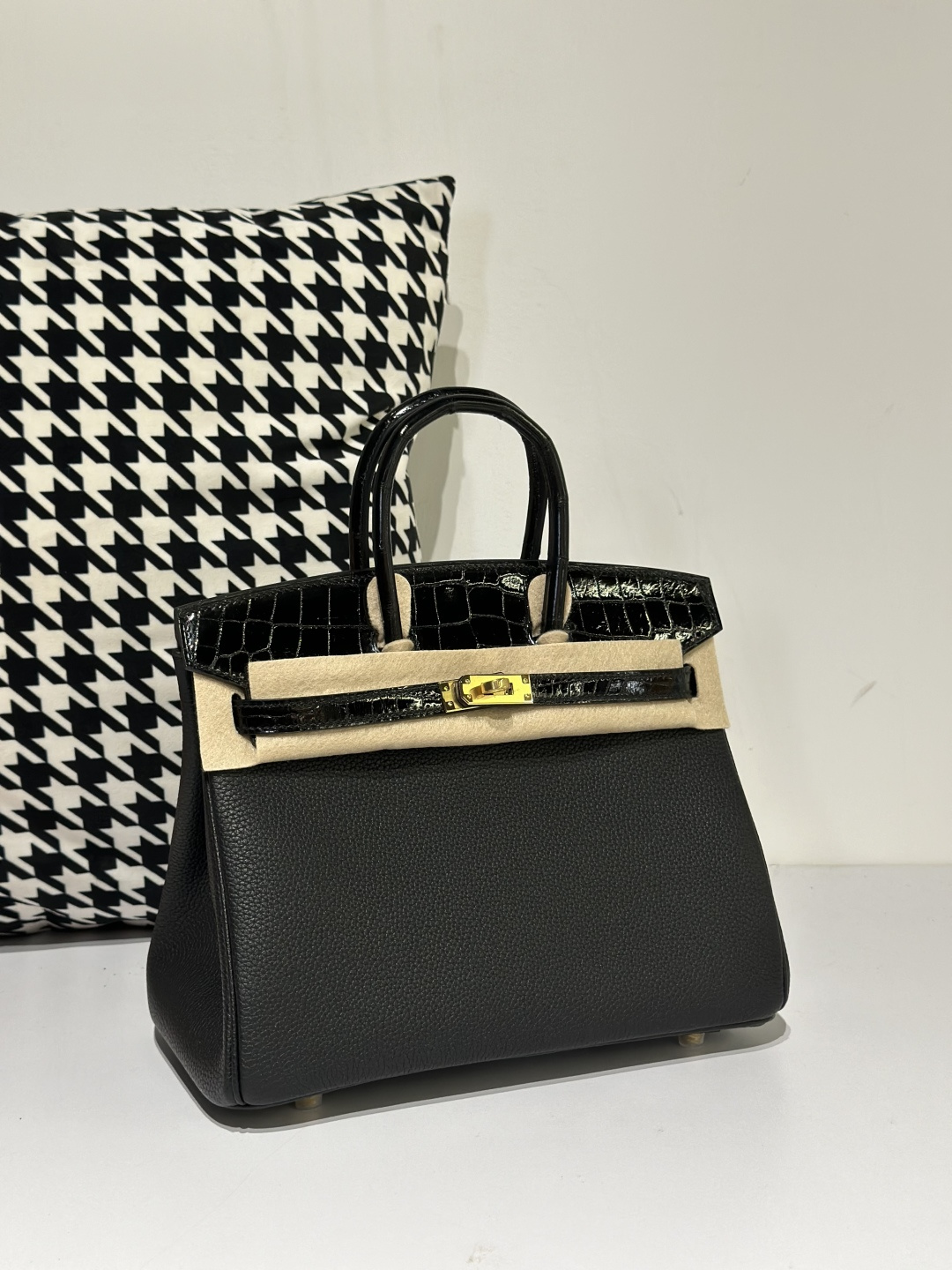 Crocodile Leather Black 25cm Glossy Mixed Leather Gold Hardware Top Handle Tote Bag WCB048 image 2