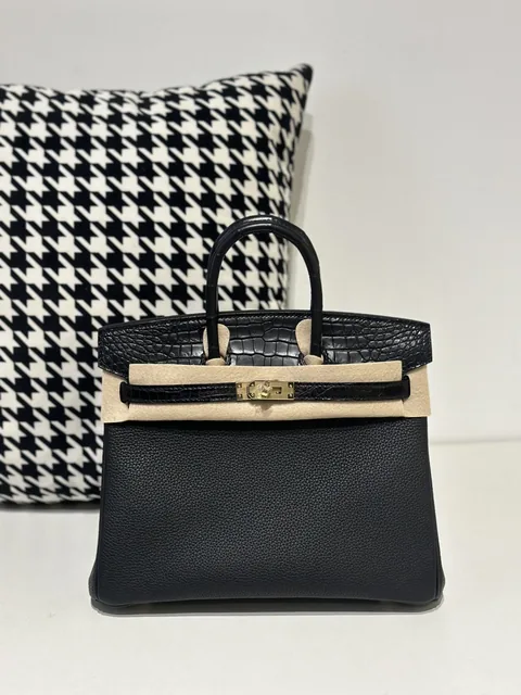 Crocodile Leather Black 25cm Matte Mixed Leather Gold Hardware Top Handle Tote Bag WCB052