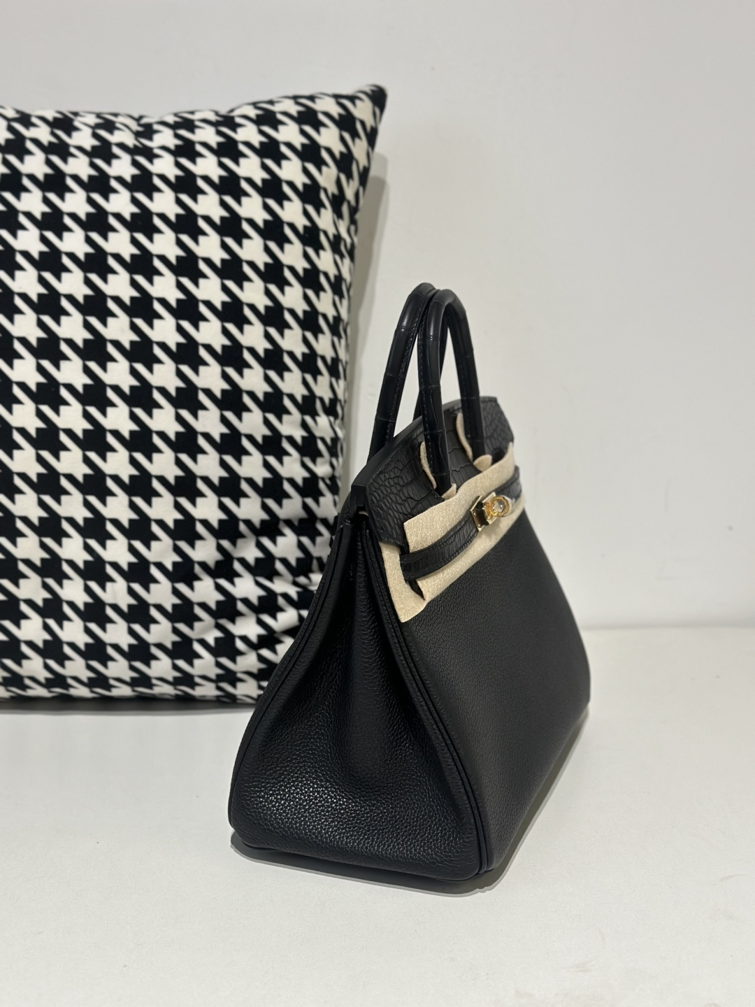 Crocodile Leather Black 25cm Matte Mixed Leather Gold Hardware Top Handle Tote Bag WCB052 image 5