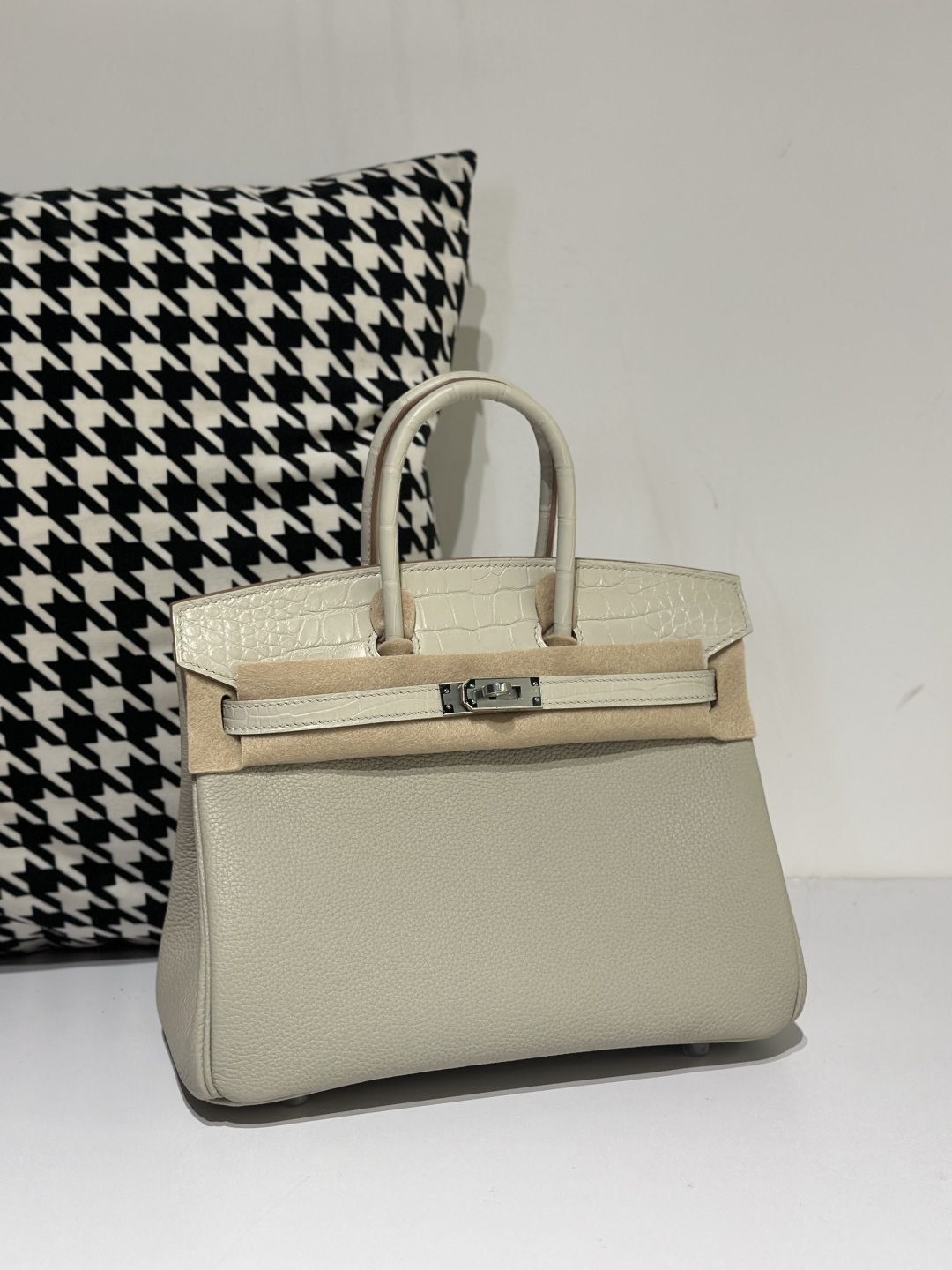 Crocodile Leather Glacier White 25cm Matte Silver Hardware Top Handle Tote Bag WCB055 photo 2