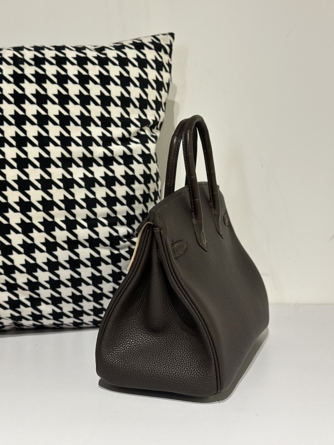 Crocodile Leather Ebony 25cm Matte Mixed Leather Gold Hardware Top Handle Tote Bag WCB057 photo 4