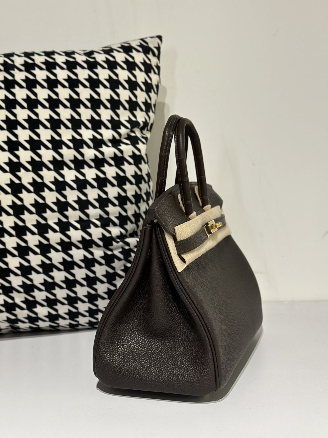 Crocodile Leather Ebony 25cm Matte Mixed Leather Gold Hardware Top Handle Tote Bag WCB057 photo 5