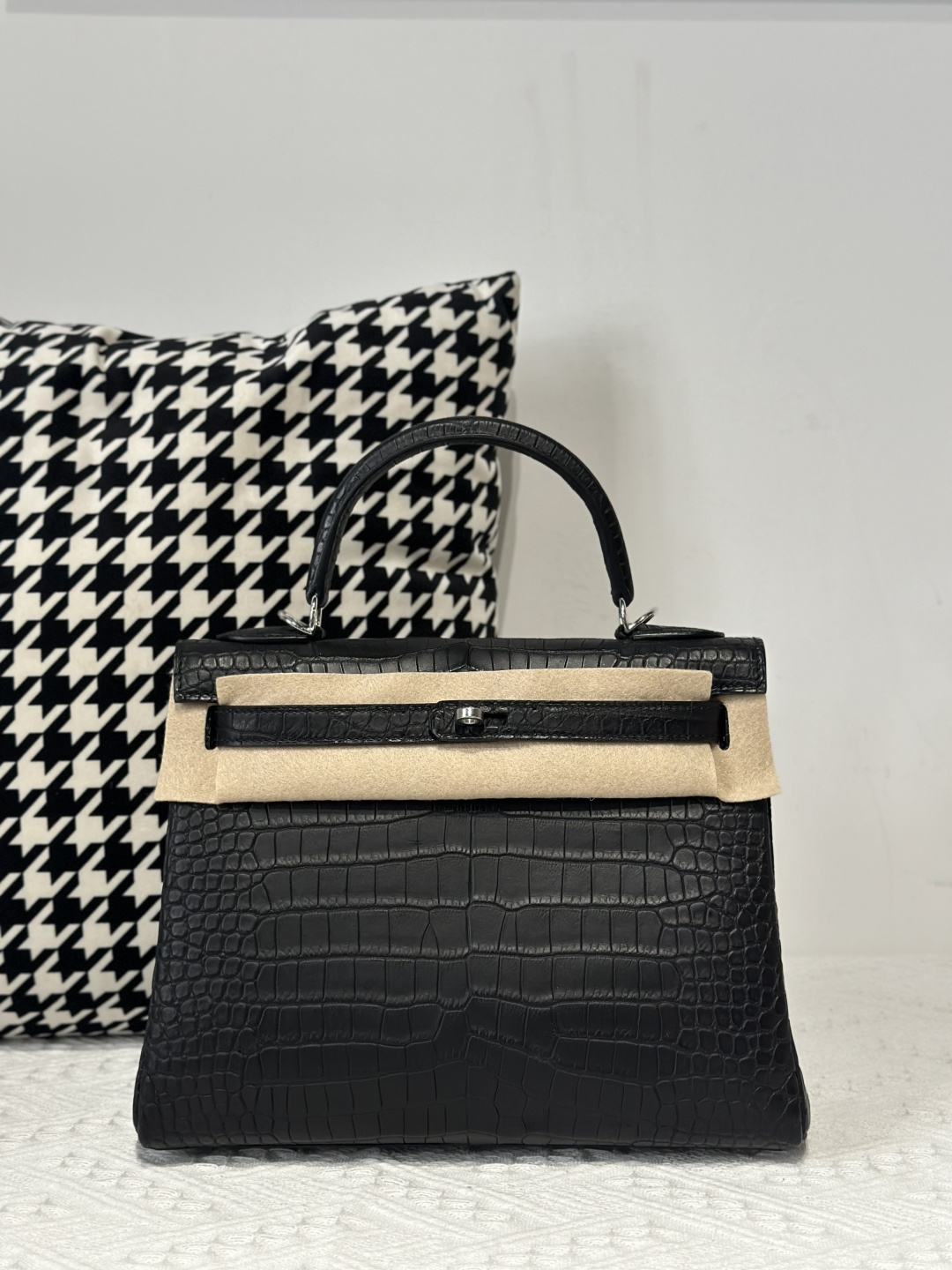 Crocodile Leather 28cm Matte and Glossy Top Handle Bag Collection WCB058 photo 4