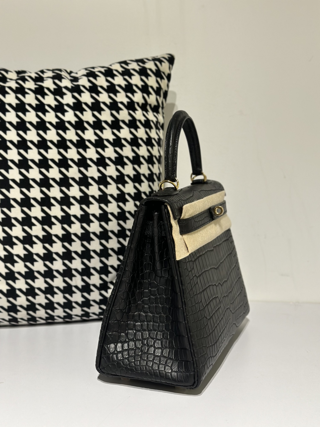 Crocodile Leather Inside Stitch Black 28cm Matte Gold Hardware Top Handle Bag WCB059 image 5