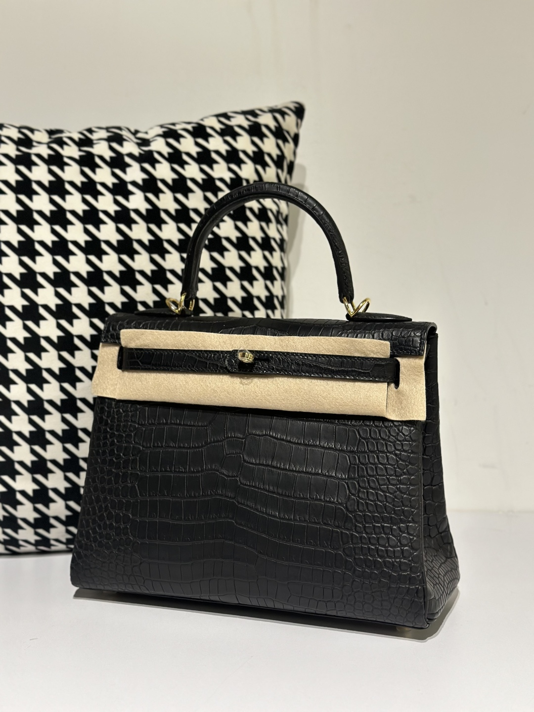 Crocodile Leather Inside Stitch Black 28cm Matte Gold Hardware Top Handle Bag WCB060 photo 2