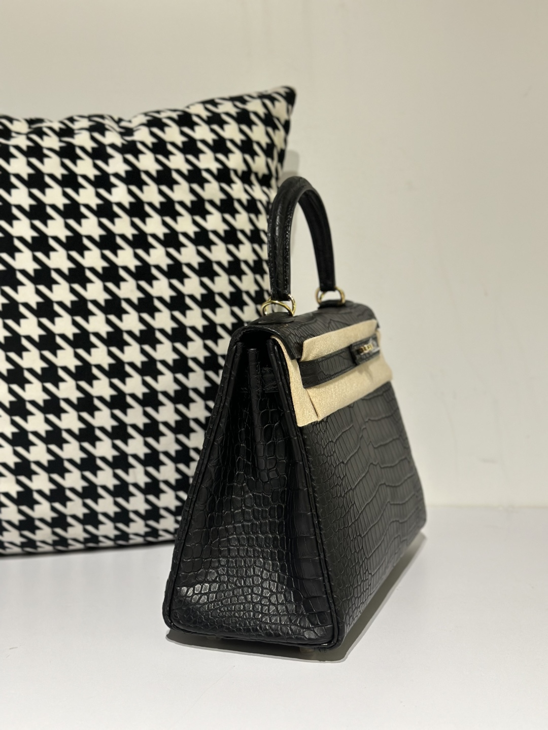 Crocodile Leather Inside Stitch Black 28cm Matte Gold Hardware Top Handle Bag WCB060 photo 5