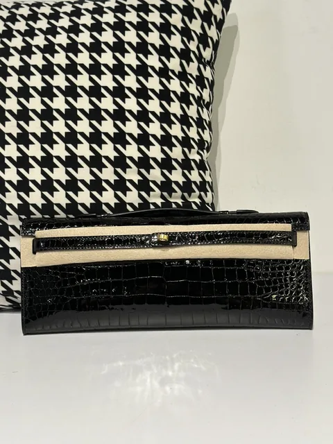 Crocodile Leather Black 31cm Glossy Gold Hardware Top Handle Bag WCB062