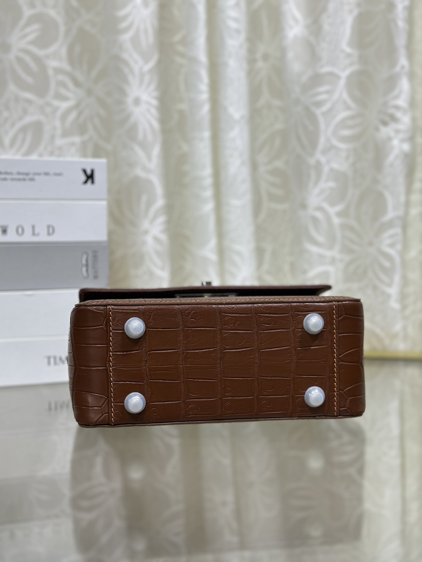 Crocodile Leather Women's Belly Cut Golden Brown Matte Metal Hardware Shoulder Bag WCB071 photo 6