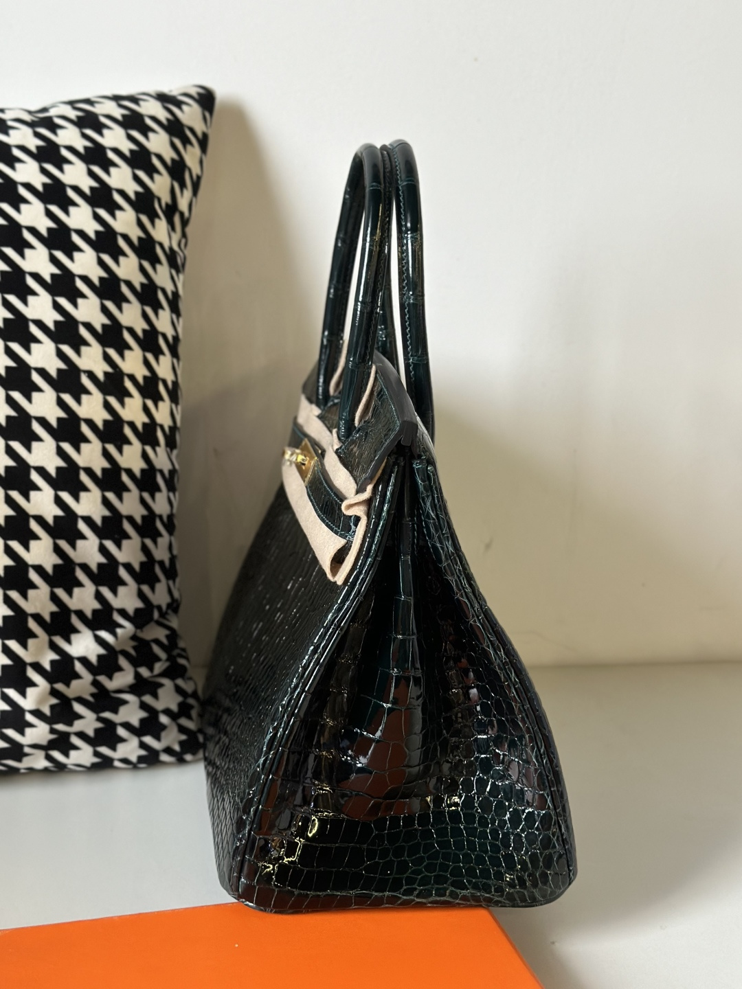 Crocodile Leather Emerald Green 30cm Glossy Gold Hardware Top Handle Tote Bag WCB093 image 4