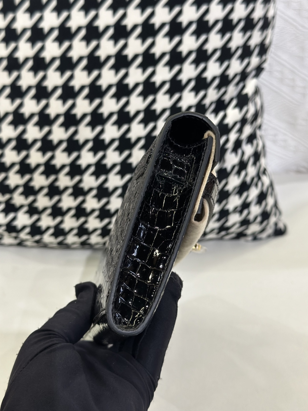 Crocodile Leather Black 31cm Glossy Gold Hardware Top Handle Bag WCB113 photo 5