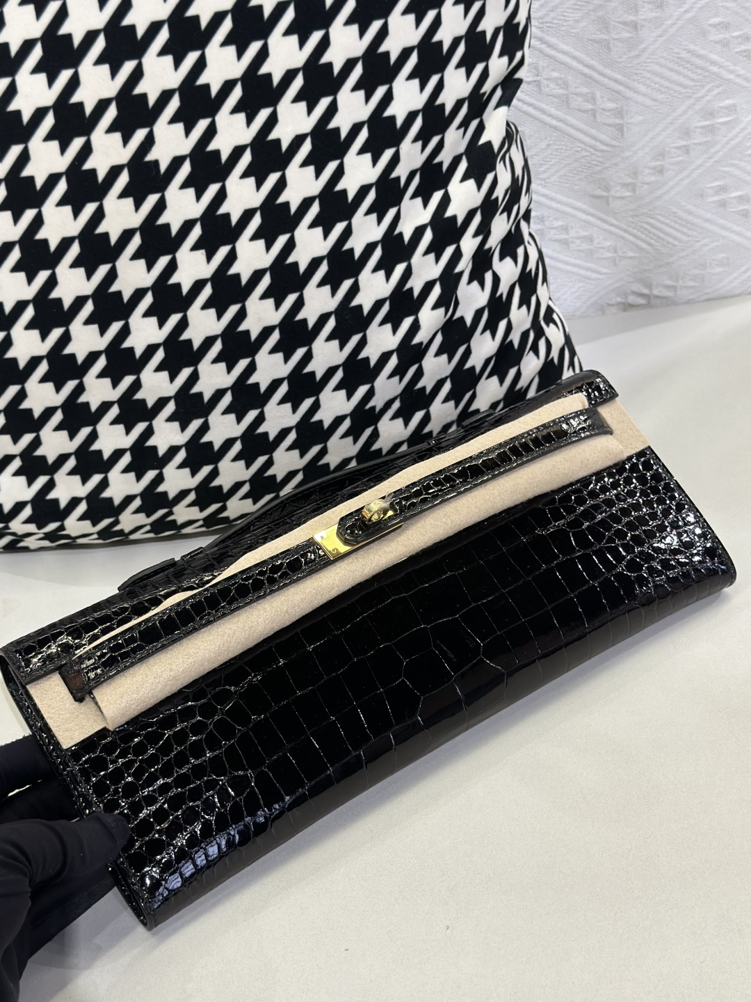 Crocodile Leather Black 31cm Glossy Gold Hardware Top Handle Bag WCB113 photo 6