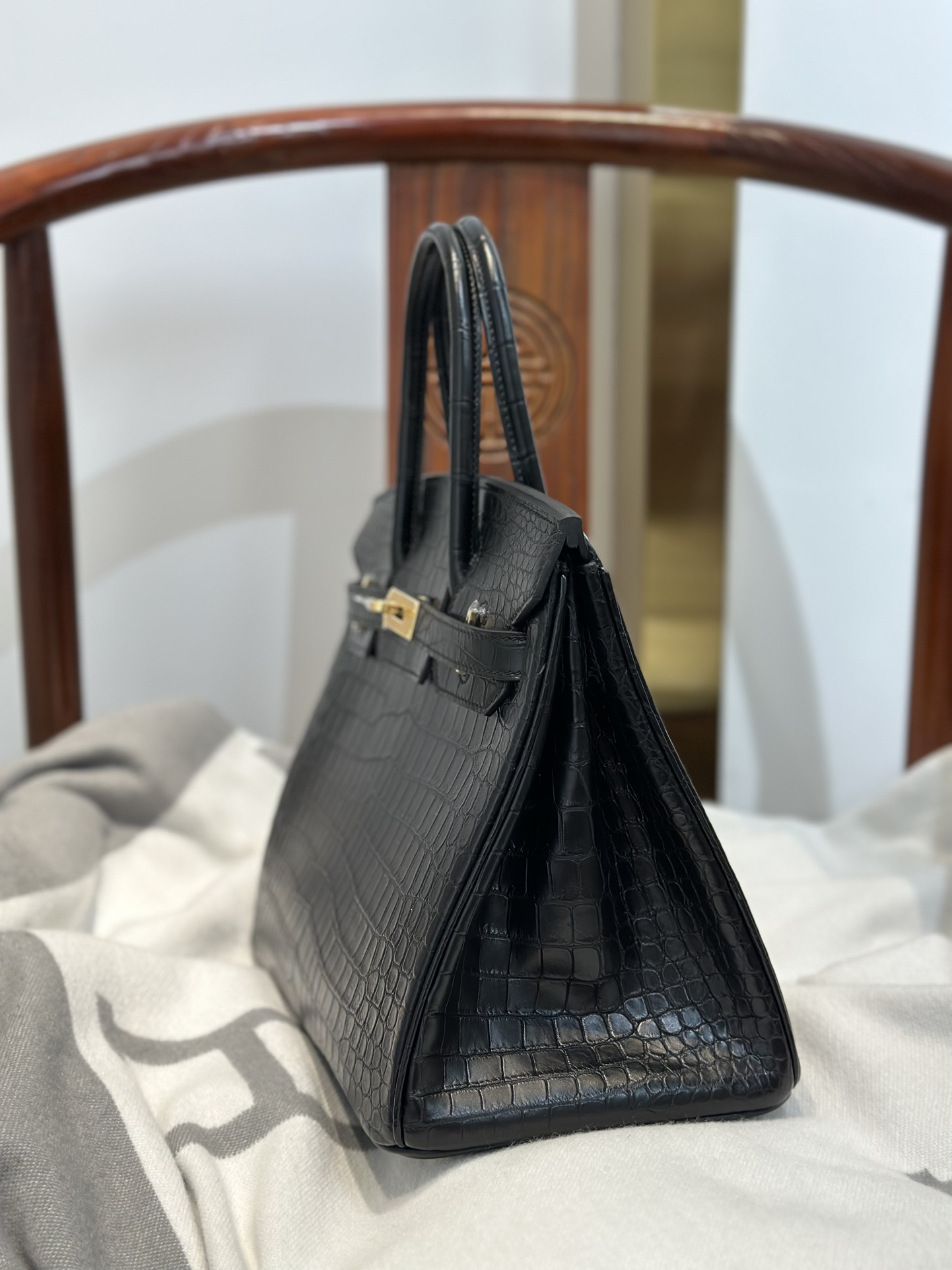 Crocodile Leather Black 30cm Matte Pattern-Matched Gold Hardware Top Handle Tote Bag WCB116 image 4