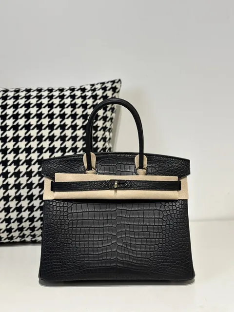 Crocodile Leather Black 30cm Matte Gold Hardware Top Handle Tote Bag WCB118