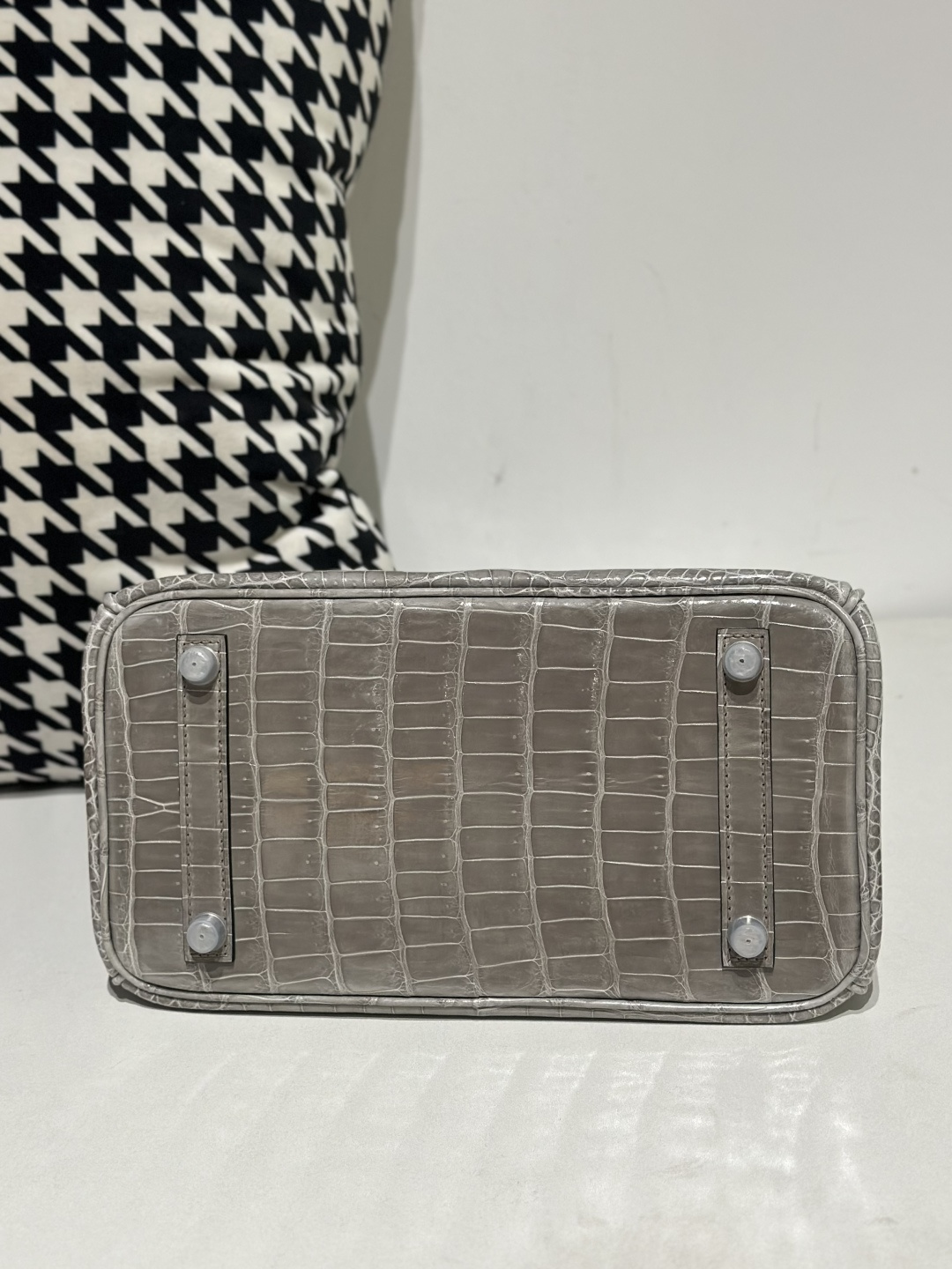 Crocodile Leather Dove Gray 25cm Glossy Silver Hardware Top Handle Tote Bag WCB137 image 6