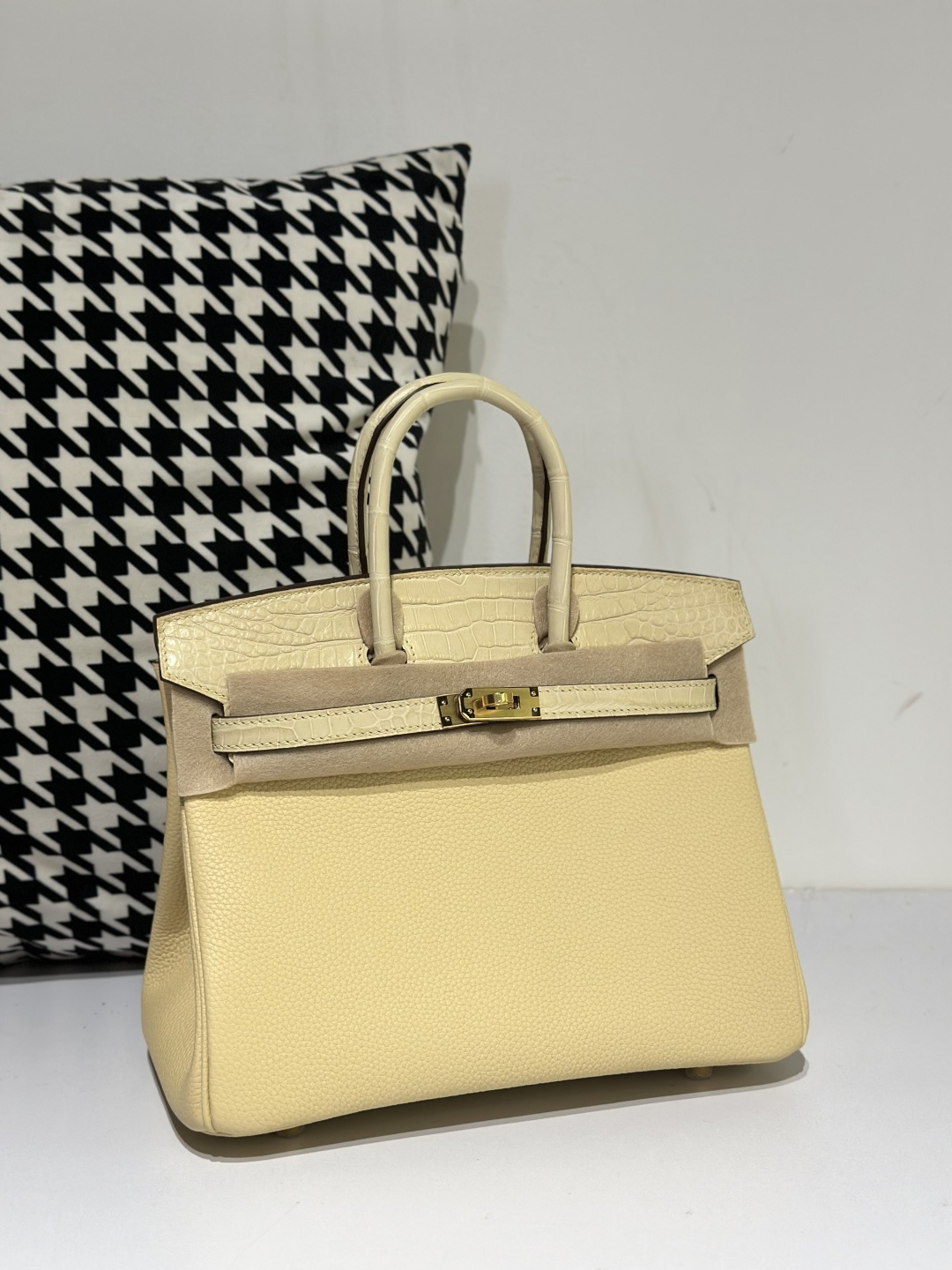 Crocodile Leather 25cm Matte Vanilla Mixed Leather Gold Hardware Top Handle Tote Bag WCB154 photo 2