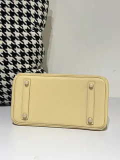 Crocodile Leather 25cm Matte Vanilla Mixed Leather Gold Hardware Top Handle Tote Bag WCB154 image 6