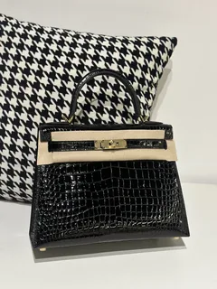 Crocodile Leather Black 28cm Glossy Gold Hardware Top Handle Bag WCB155 image 2