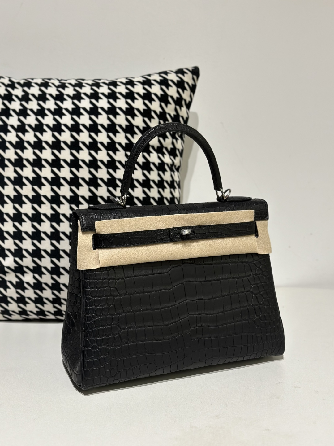 Crocodile Leather Inside Stitch Black 28cm Matte Silver Hardware Top Handle Bag WCB161 photo 2