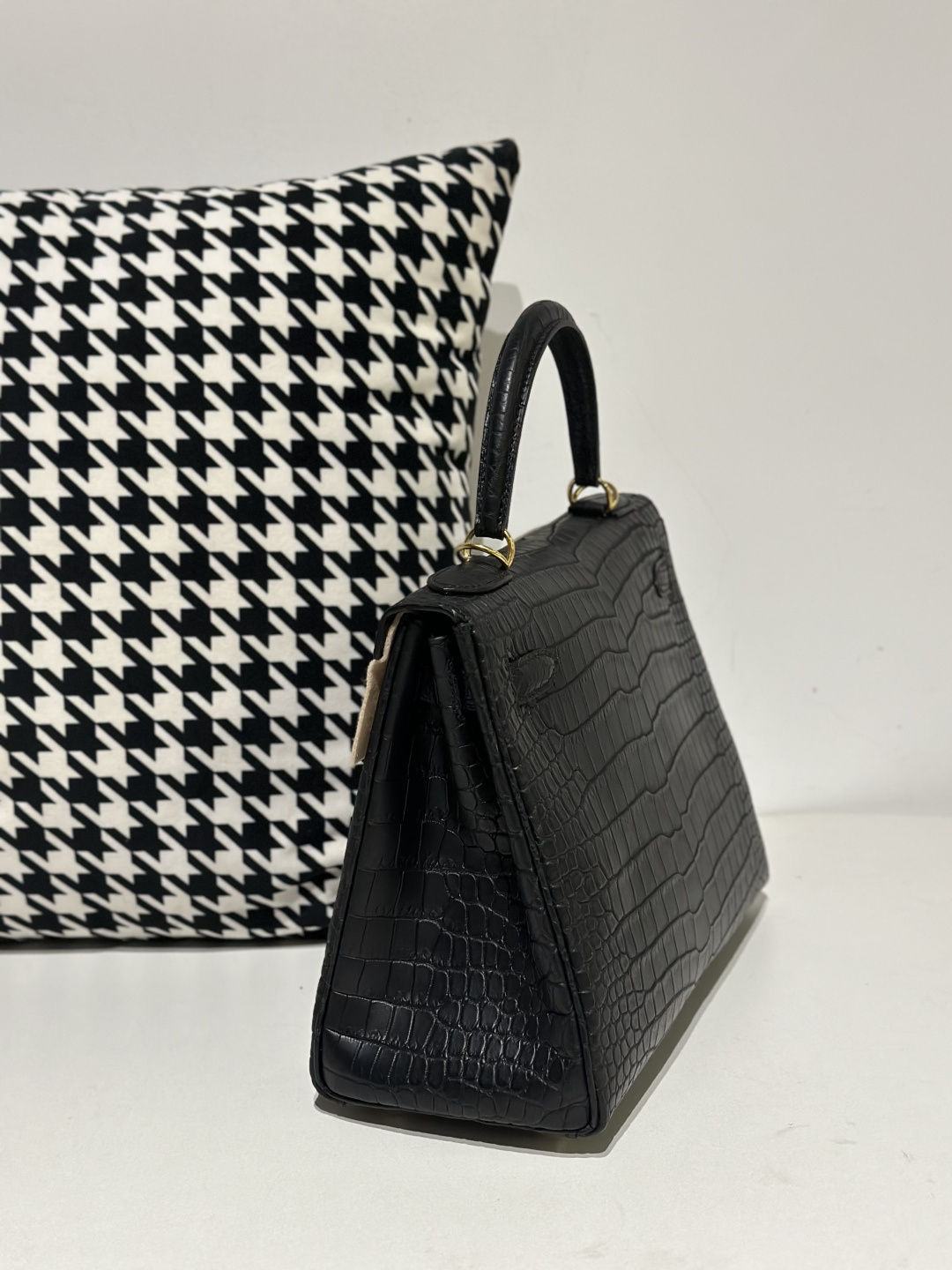 Crocodile Leather Inside Stitch Black 28cm Matte Gold Hardware Top Handle Bag WCB162 image 4