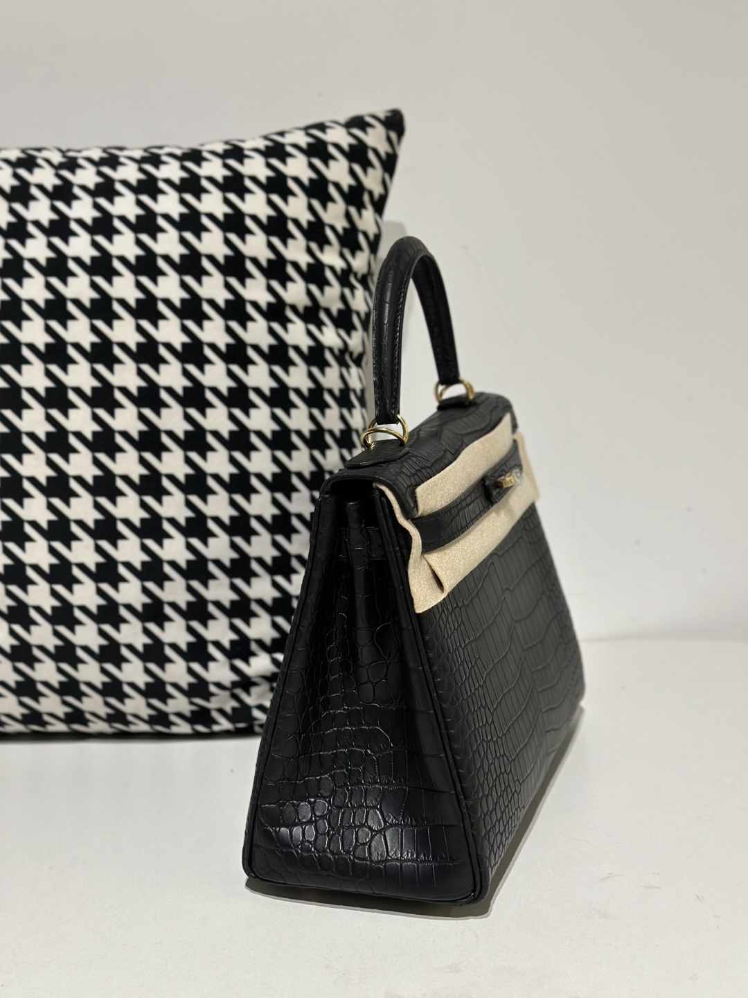 Crocodile Leather Inside Stitch Black 28cm Matte Gold Hardware Top Handle Bag WCB162 image 5