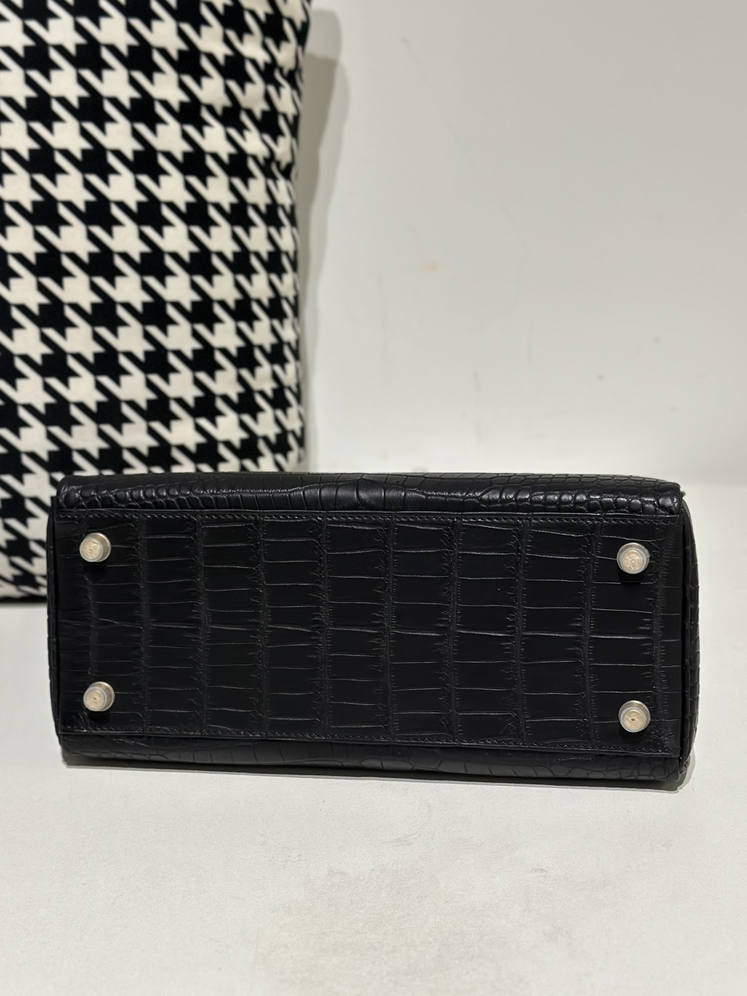 Crocodile Leather Inside Stitch Black 28cm Matte Gold Hardware Top Handle Bag WCB162 image 6