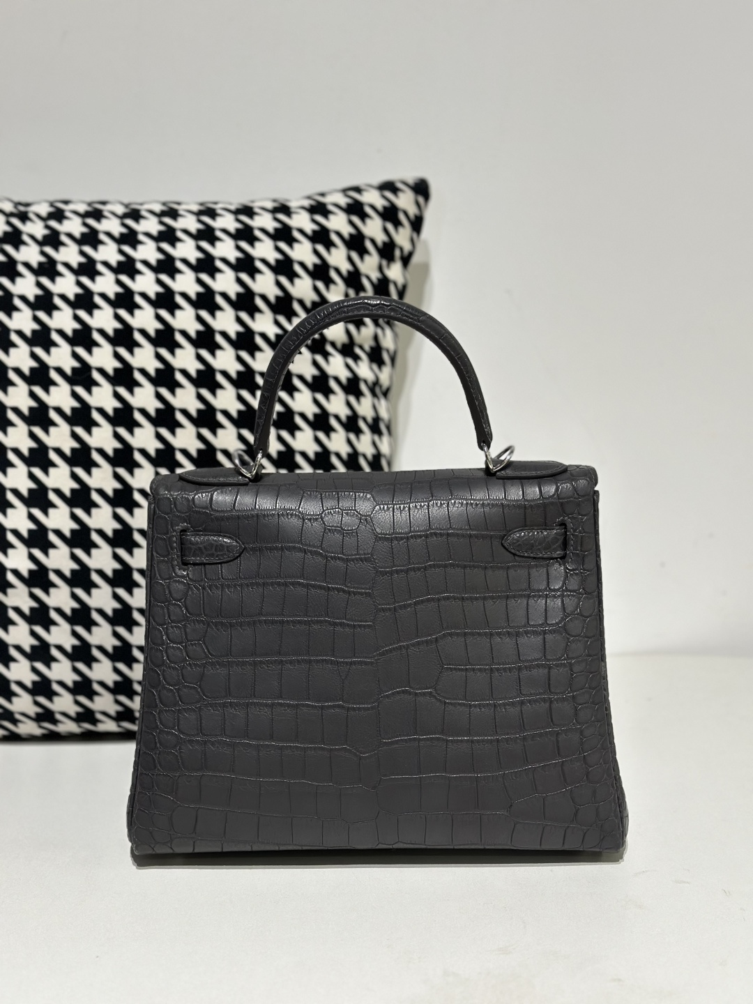 Crocodile Leather Inside Stitch Graphite Gray 28cm Matte Silver Hardware Top Handle Bag WCB163 image 3