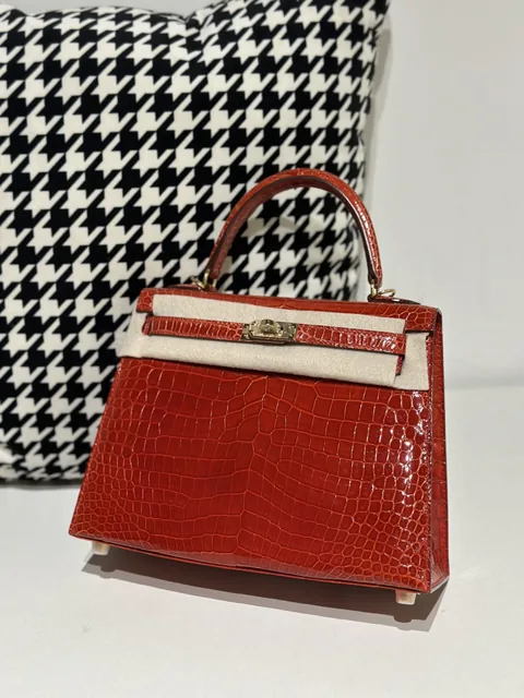 Crocodile Leather Ferrari Red 25cm Glossy Gold Hardware Top Handle Bag WCB165