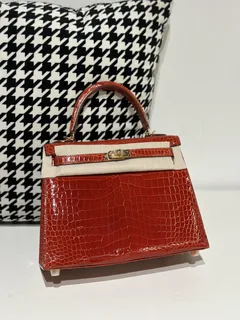 Crocodile Leather Ferrari Red 25cm Glossy Gold Hardware Top Handle Bag WCB165 image 2