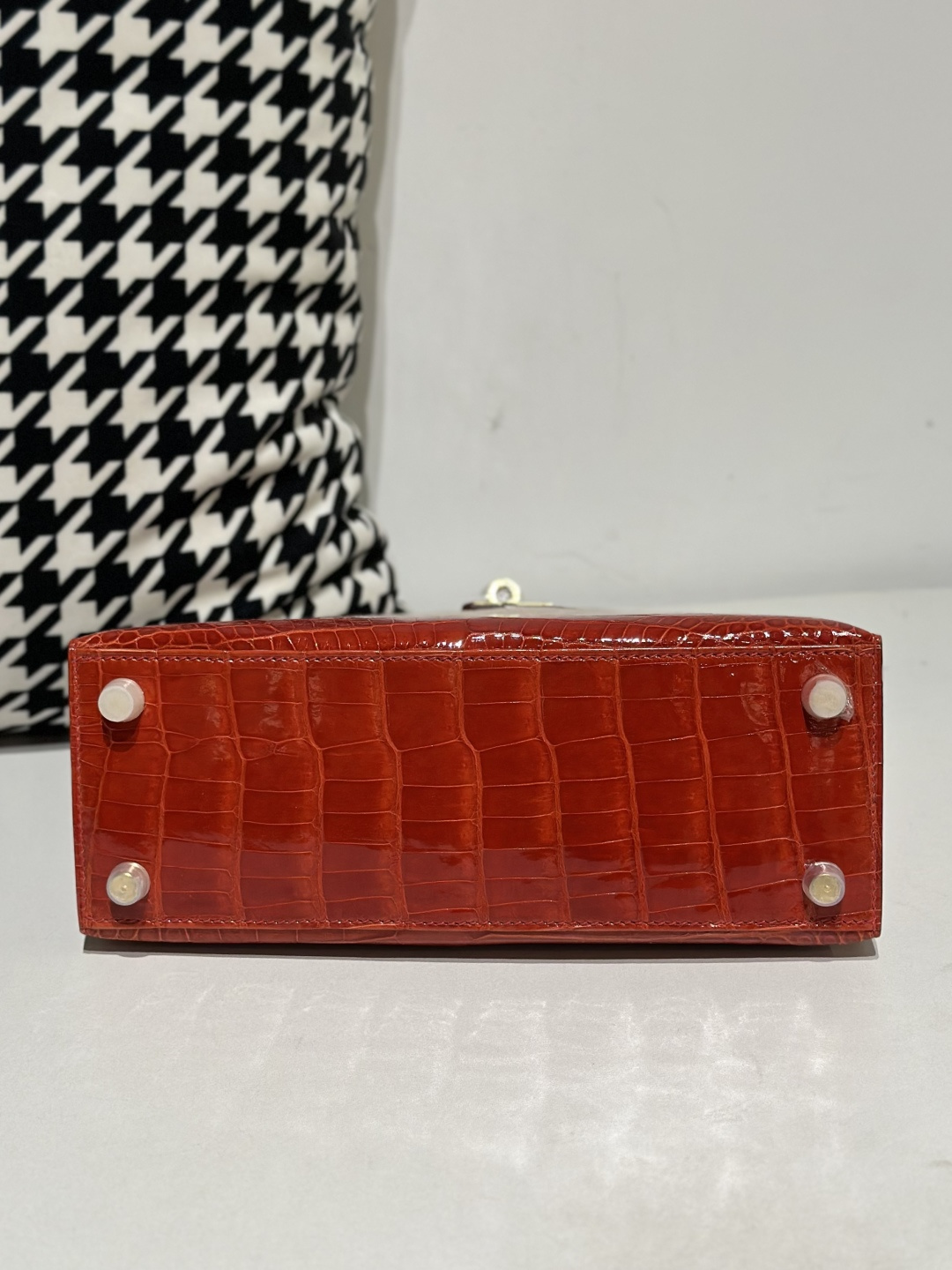 Crocodile Leather Ferrari Red 25cm Glossy Gold Hardware Top Handle Bag WCB165 image 6