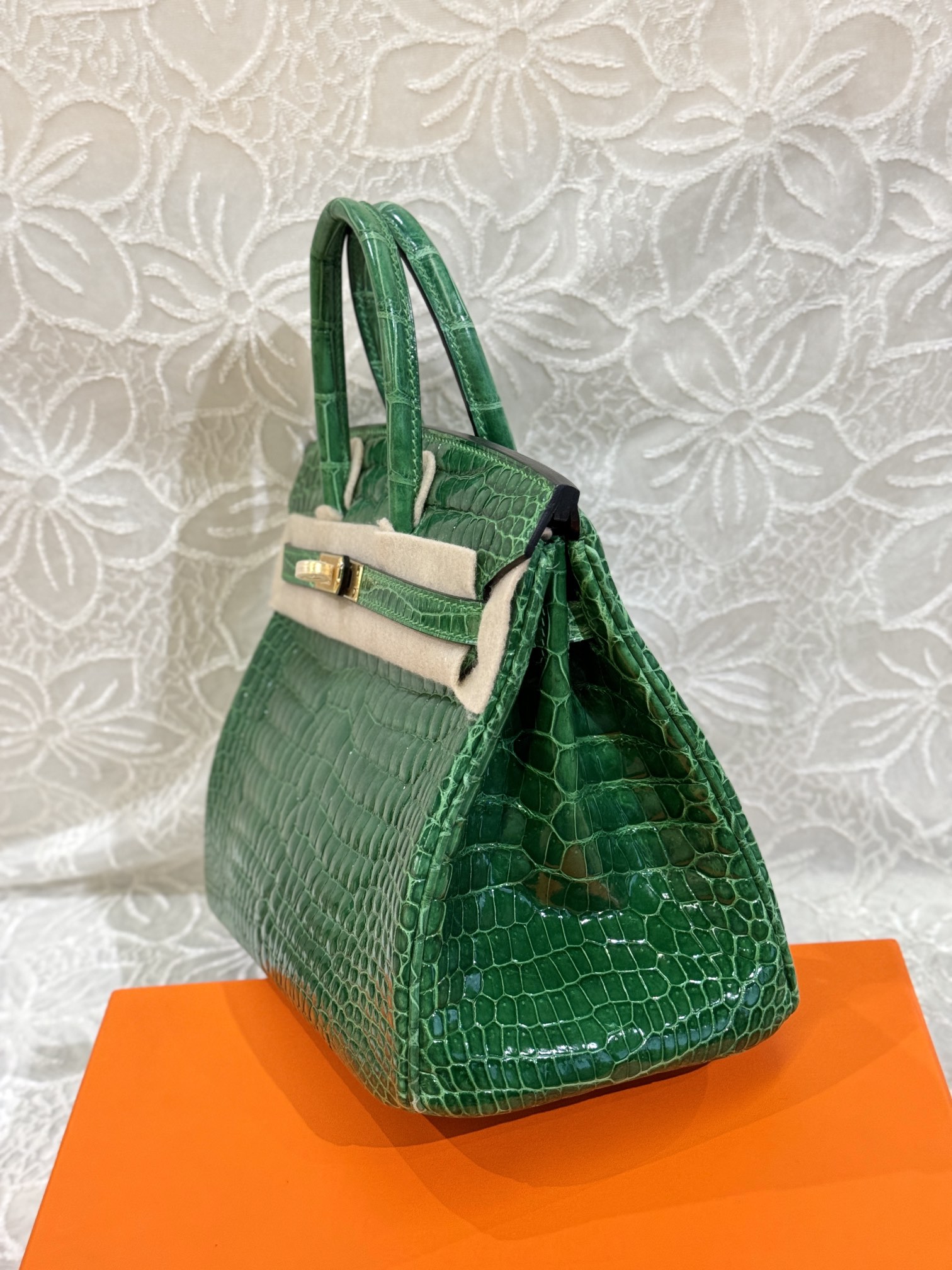 Crocodile Leather Bamboo Green 25cm Glossy Gold Hardware Top Handle Tote Bag WCB167 image 4