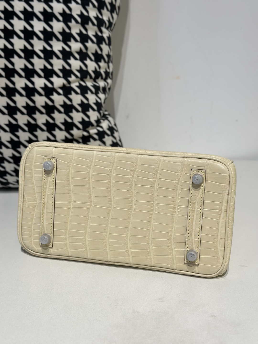 Crocodile Leather 25cm Matte Vanilla Silver Hardware Top Handle Tote Bag WCB171 photo 6