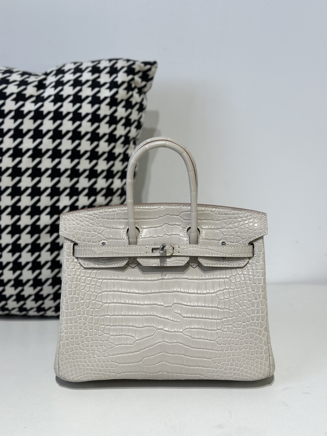 Crocodile Leather Glacier White 25cm Matte Silver Hardware Top Handle Tote Bag WCB173