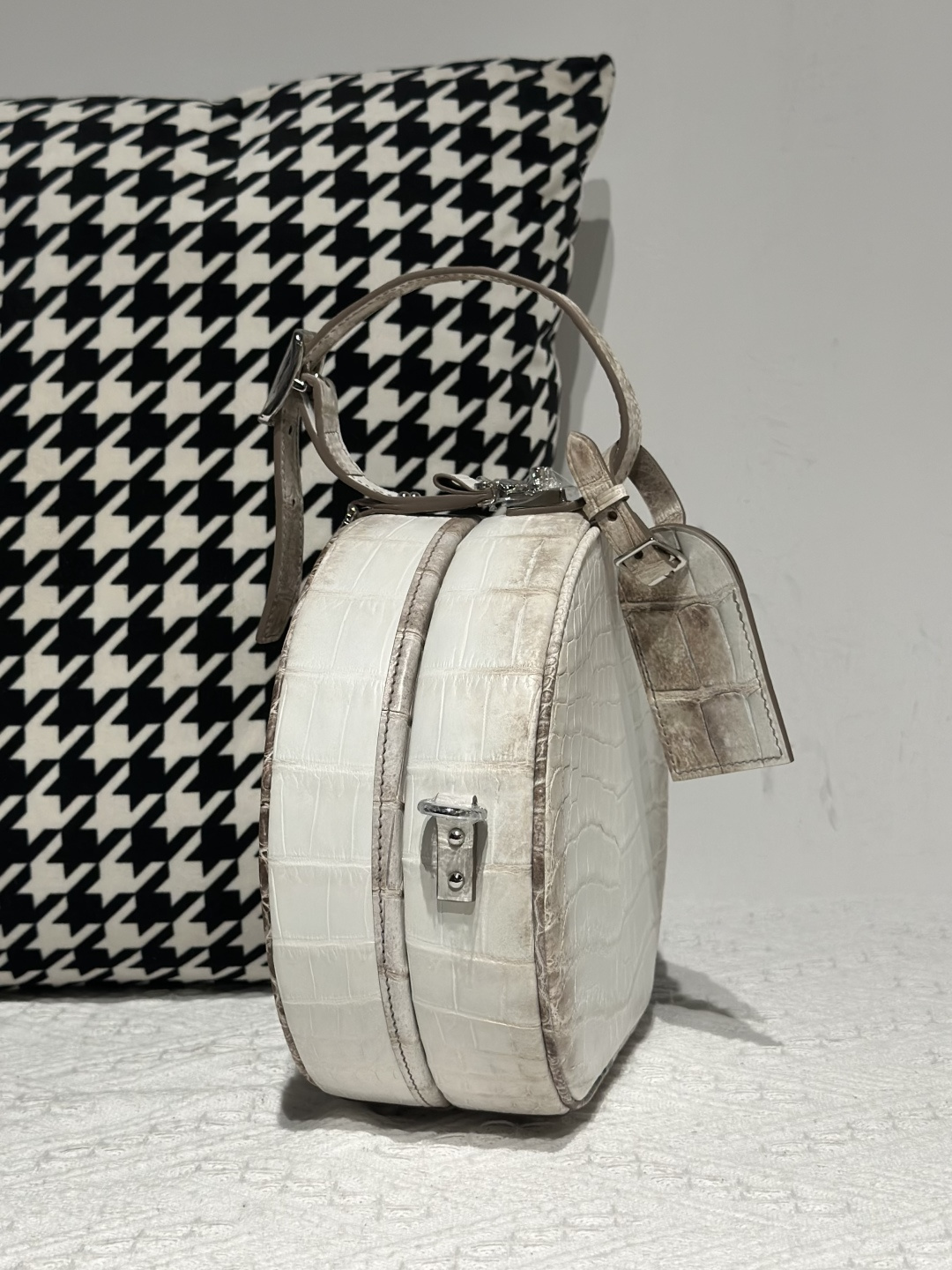 Crocodile Leather Himalayan Matte Nile Silver Hardware Round Bag WCB182 photo 5