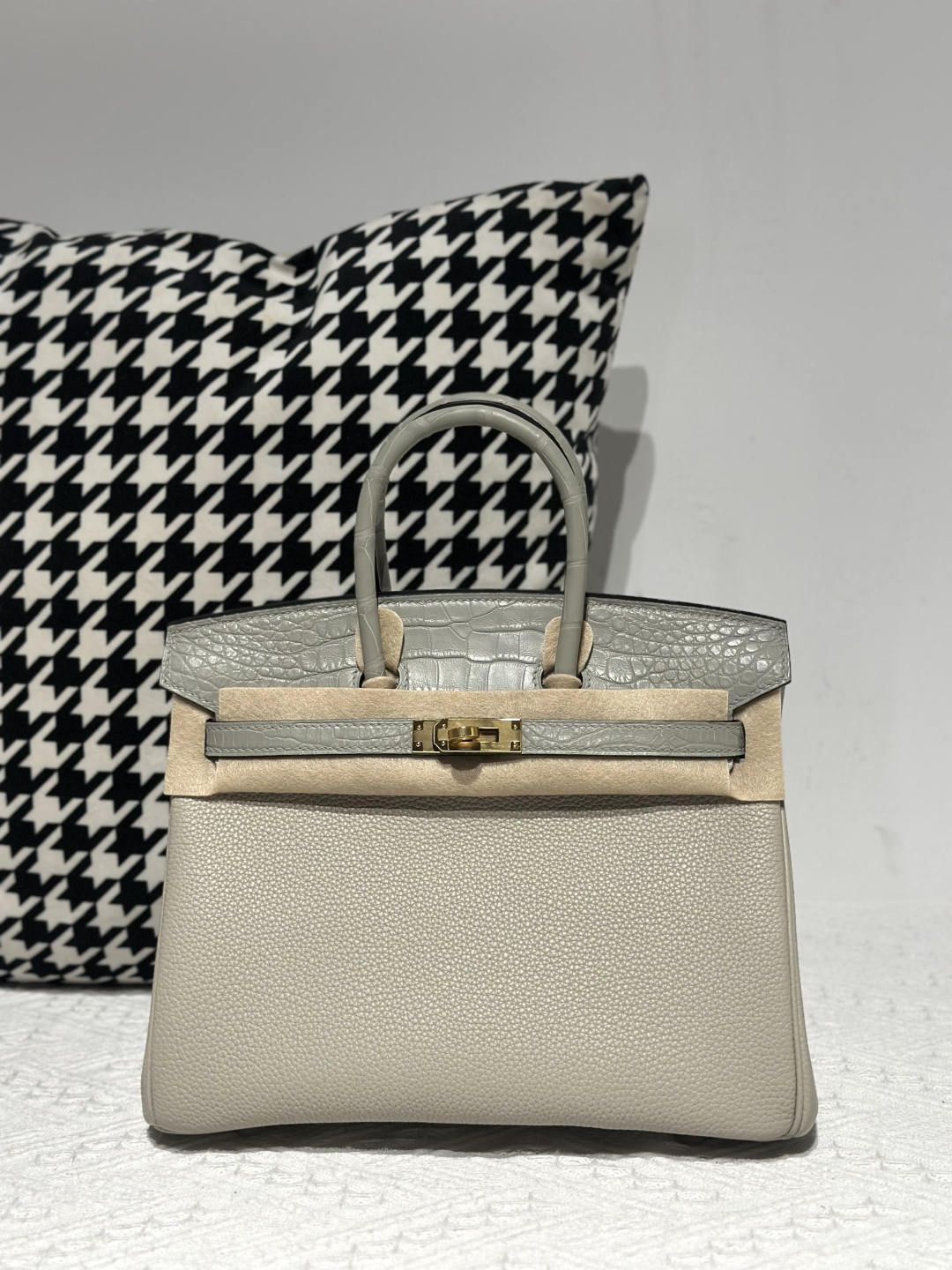 Crocodile Leather Pearl Gray 25cm Matte Mixed Leather Gold Hardware Top Handle Tote Bag WCB189