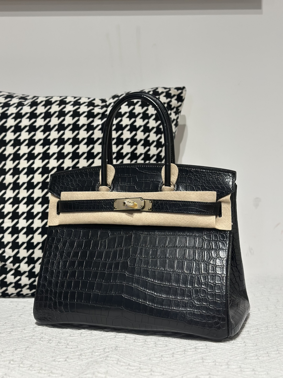 Crocodile Leather Black 30cm Matte Gold Hardware Top Handle Tote Bag WCB209
