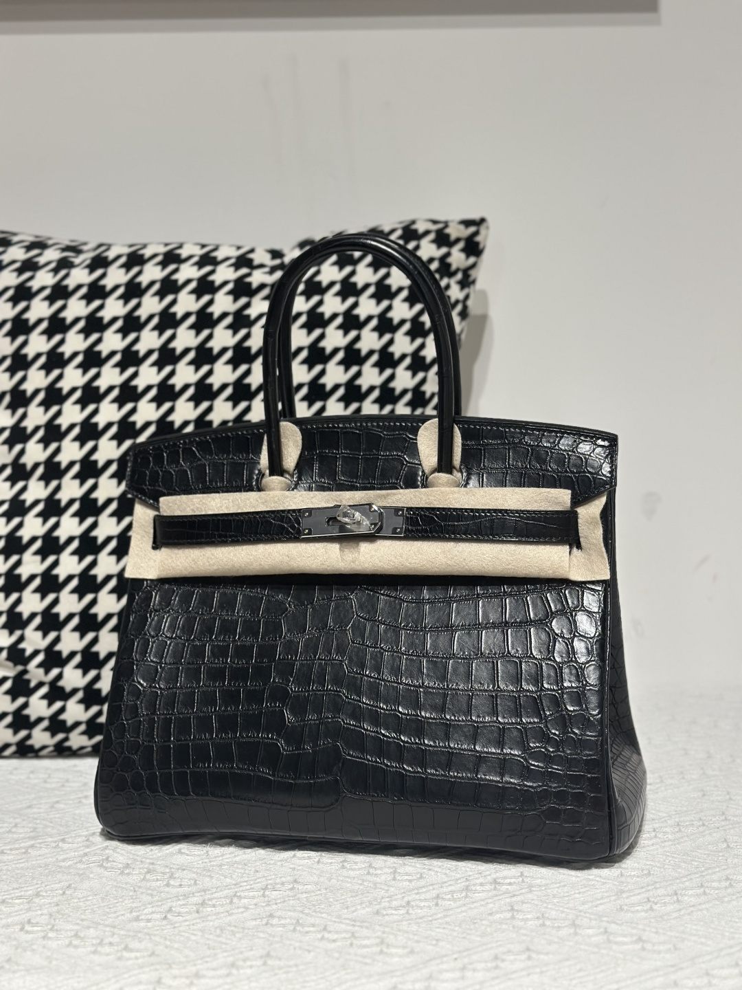 Crocodile Leather Black 30cm Matte Silver Hardware Top Handle Tote Bag WCB210