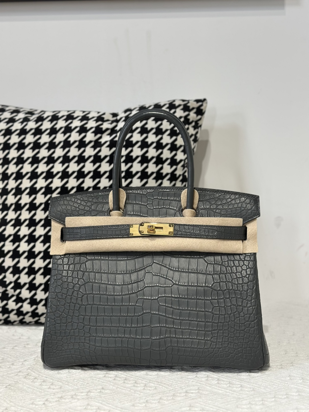 Crocodile Leather Graphite Gray 30cm Matte Gold Hardware Top Handle Tote Bag WCB211