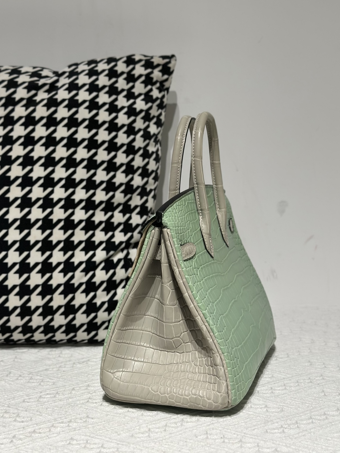 Crocodile Leather Pearl Gray Mint Green 25cm Matte Silver Hardware Top Handle Tote Bag WCB221 photo 4
