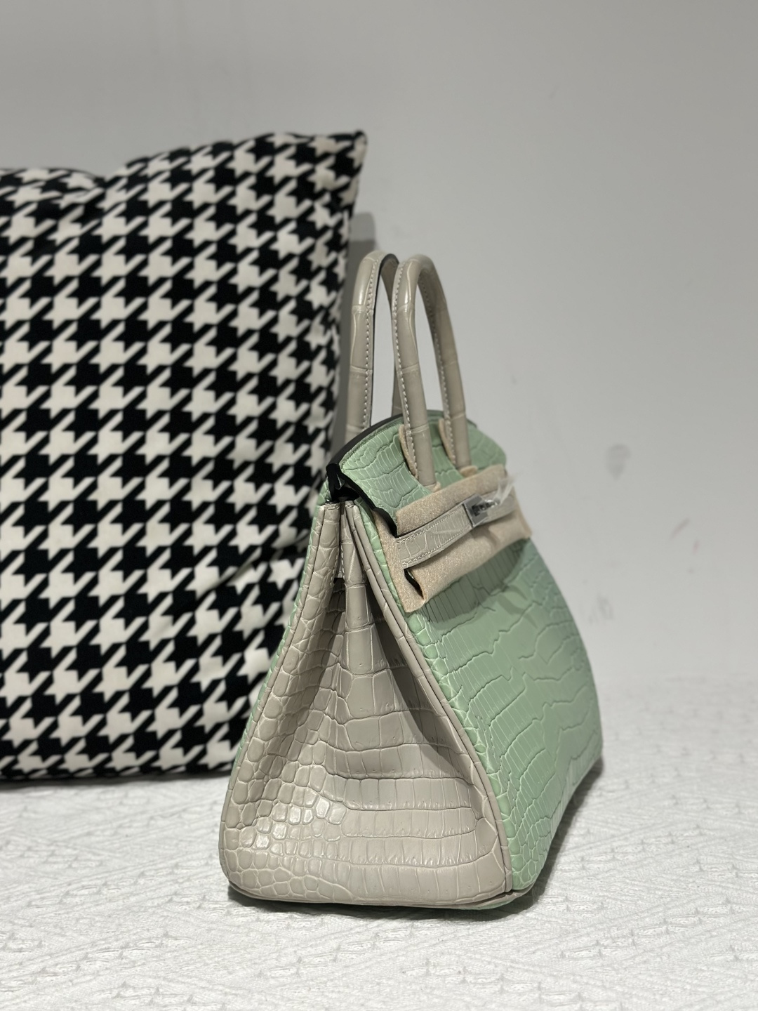 Crocodile Leather Pearl Gray Mint Green 25cm Matte Silver Hardware Top Handle Tote Bag WCB221 photo 5